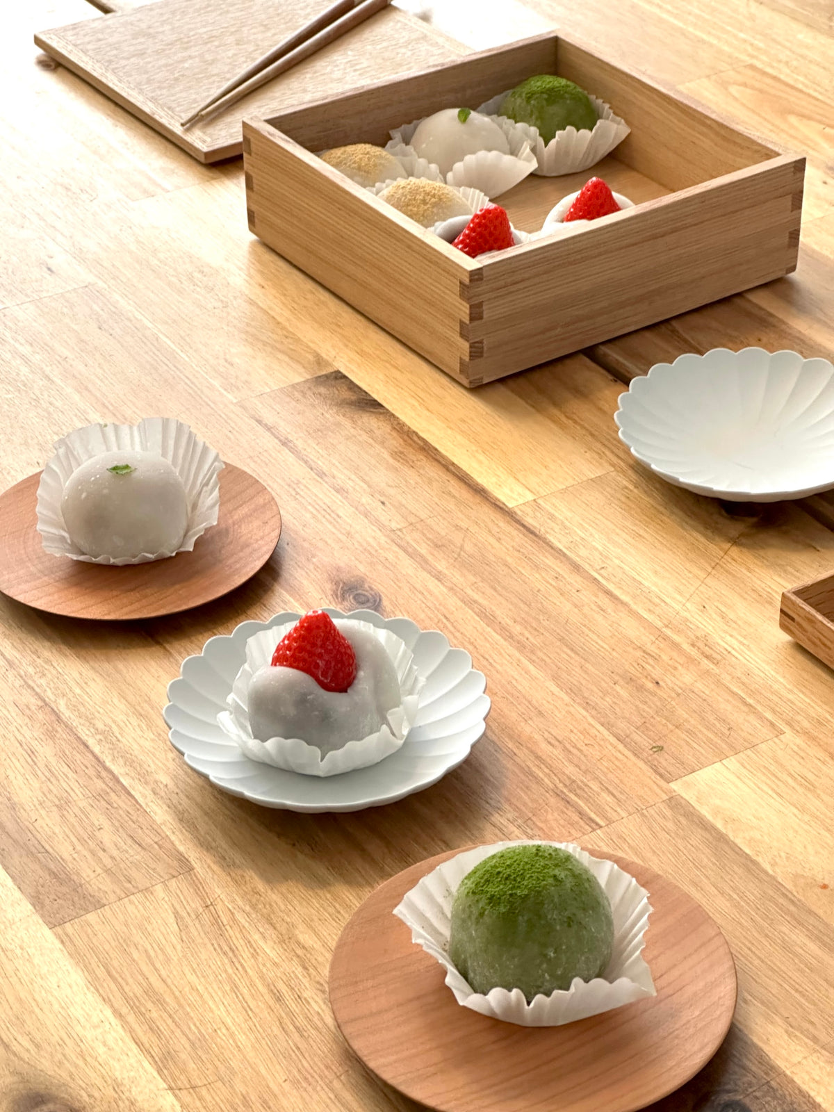 Mizuhiki Christmas Earrings Workshop with Mochi & Matcha