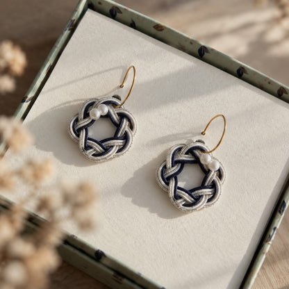 Mizuhiki Christmas Earrings Workshop with Mochi & Matcha